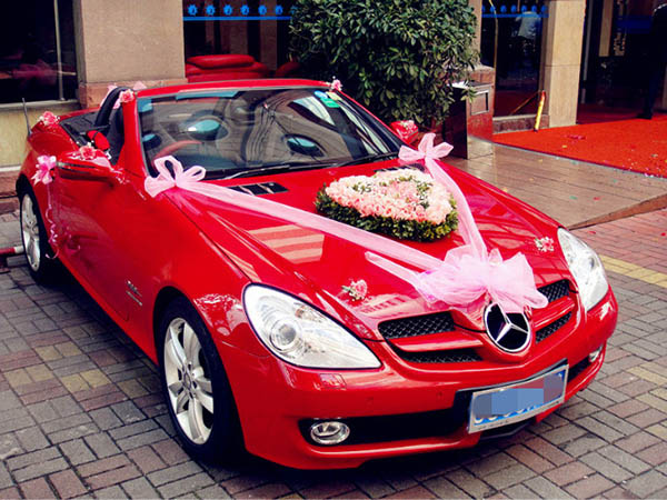奔馳敞蓬跑車(chē)婚禮花車(chē)